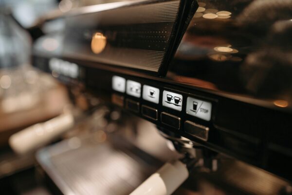 Duurzame koffievoorziening voor bedrijven: waarom steeds meer organisaties kiezen voor Care for Coffee